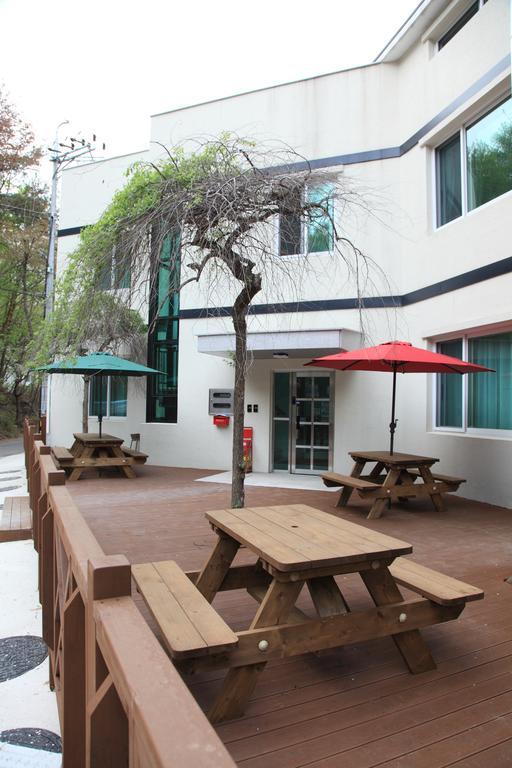 Hwangto Green Village Pension Yongin Eksteriør billede